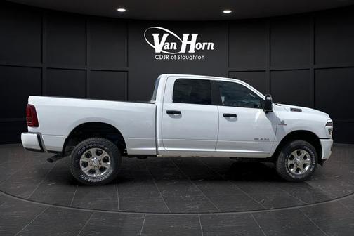 2025 RAM 2500 Big Horn Crew Cab 4x4 6'4' Box