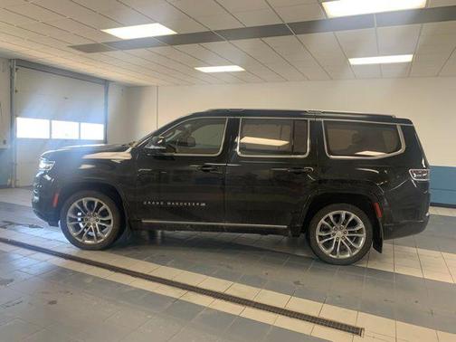 2022 Jeep Grand Wagoneer Series II 4x4