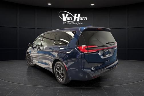 Fathom Blue Pearlcoat 2022 Chrysler Pacifica Hybrid Touring L
