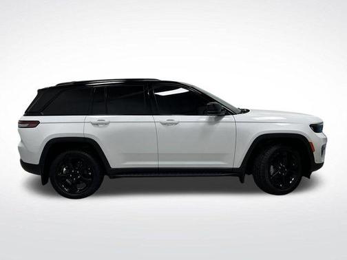 2023 Jeep Grand Cherokee Limited X