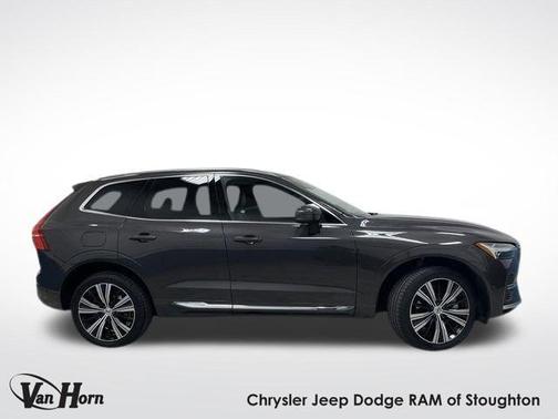 2022 Volvo XC60 Recharge Plug-In Hybrid T8 Inscription