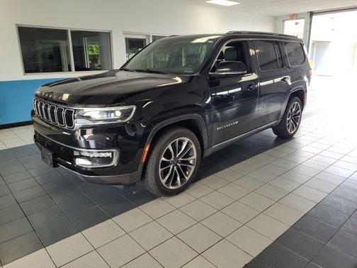 2022 Jeep Wagoneer Series III 4x4