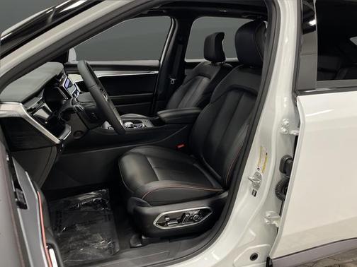 2024 Jeep Wagoneer S Launch Edition