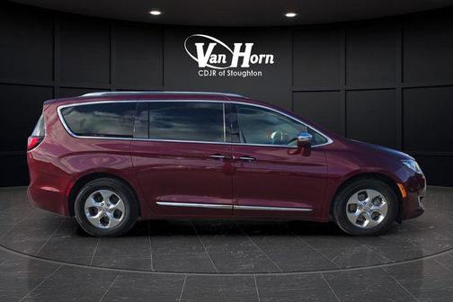 2018 Chrysler Pacifica Hybrid Limited