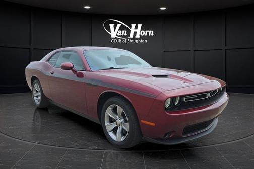 Octane Red Pearlcoat 2019 Dodge Challenger SXT