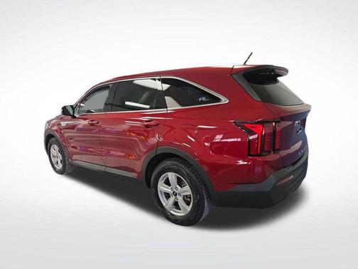 2022 Kia Sorento LX