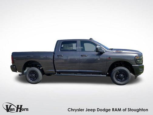 2025 RAM 2500 Tradesman Crew Cab 4x4 6'4' Box