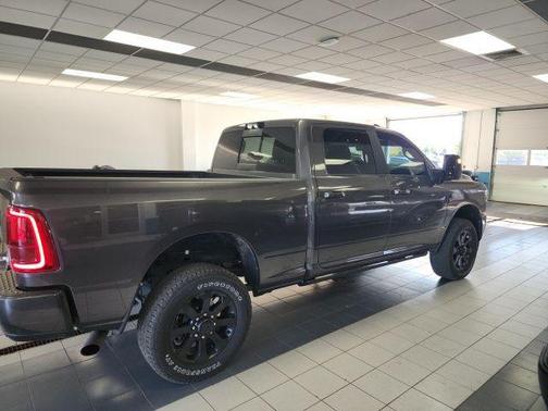 2025 RAM 2500 Laramie Crew Cab 4x4 6'4' Box