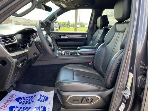 2022 Jeep Wagoneer Series II 4x4