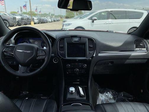 2017 Chrysler 300 S