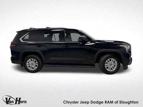 2024 Toyota Sequoia SR5
