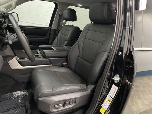 2024 Toyota Sequoia SR5