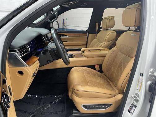 2022 Jeep Grand Wagoneer Series III 4x4