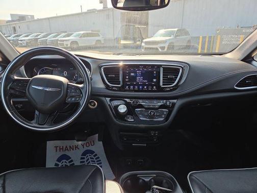 2019 Chrysler Pacifica Hybrid Limited