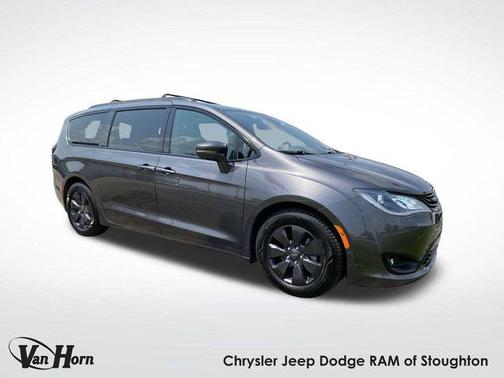 2019 Chrysler Pacifica Hybrid Limited