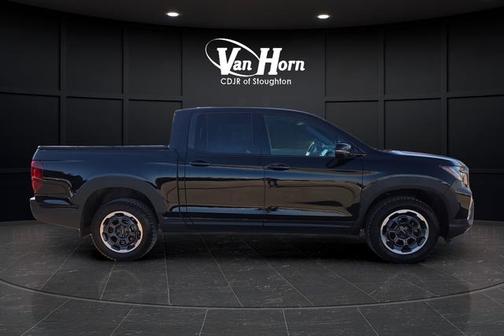 2024 Honda Ridgeline Black
