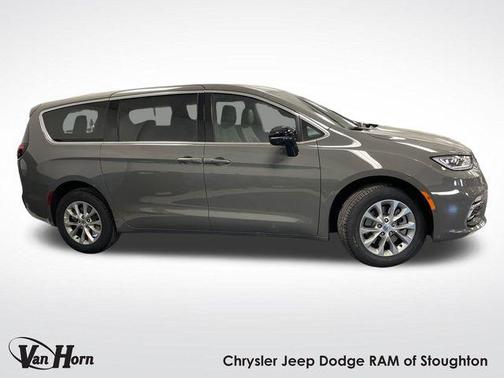 2025 Chrysler Pacifica L