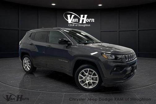 2024 Jeep Compass Latitude Lux