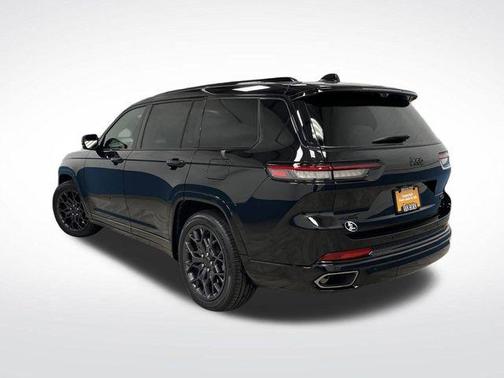 2025 Jeep Grand Cherokee L Summit Reserve