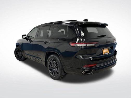 2025 Jeep Grand Cherokee L Summit Reserve