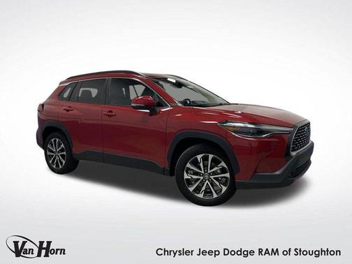 2022 Toyota Corolla Cross XLE