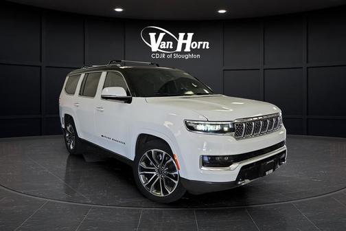 Diamond Black Crystal Pearlcoat 2022 Jeep Grand Wagoneer Series III 4x4