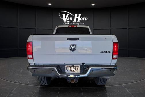 Bright White Clearcoat 2018 RAM 2500 Tradesman Crew Cab 4x4 8' Box