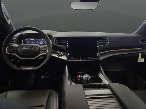 2026 Jeep Grand Wagoneer Limited Altitude 4x4