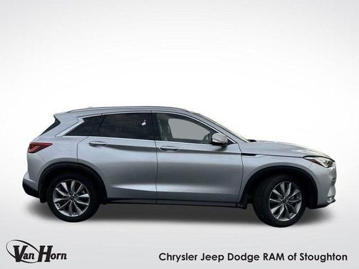 2021 INFINITI QX50 LUXE AWD