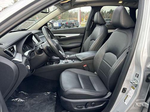 2021 INFINITI QX50 LUXE AWD