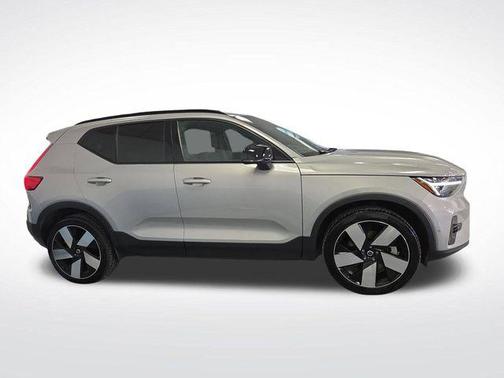 2023 Volvo XC40 Recharge Pure Electric Twin Ultimate