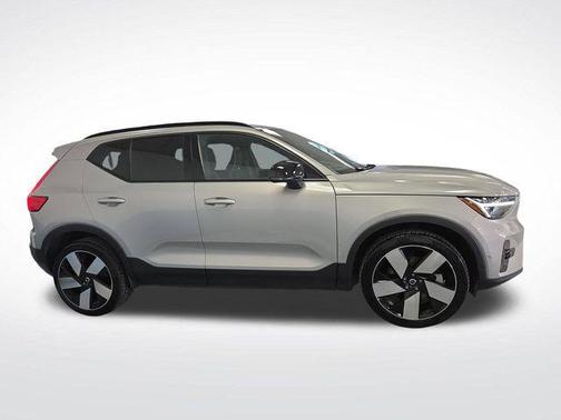 2023 Volvo XC40 Recharge Pure Electric Twin Ultimate