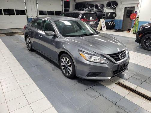2017 Nissan Altima 2.5 SV