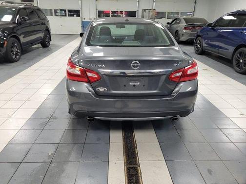 2017 Nissan Altima 2.5 SV