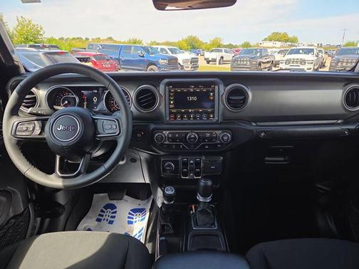 2023 Jeep Gladiator Sport S