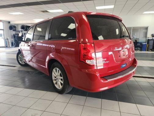 Redline 2 Coat Pearl 2013 Dodge Grand Caravan SXT