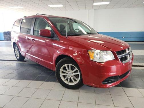 Redline 2 Coat Pearl 2013 Dodge Grand Caravan SXT