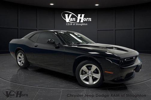 2021 Dodge Challenger SXT