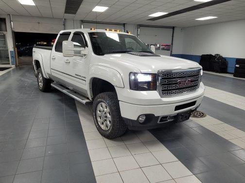 2012 GMC Sierra 3500 Denali