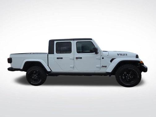 2025 Jeep Gladiator Willys