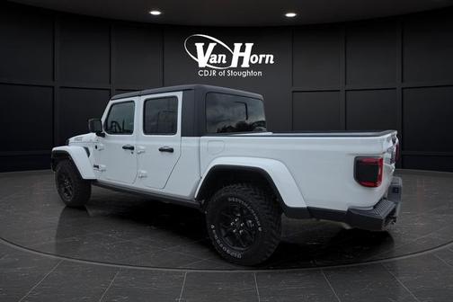 2025 Jeep Gladiator Willys