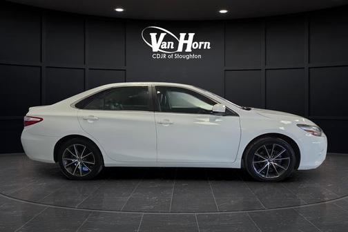 2017 Toyota Camry XSE