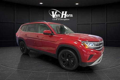 2022 Volkswagen Atlas 3.6L SE w/Technology
