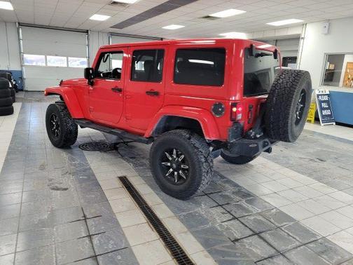 2016 Jeep Wrangler Unlimited Sahara