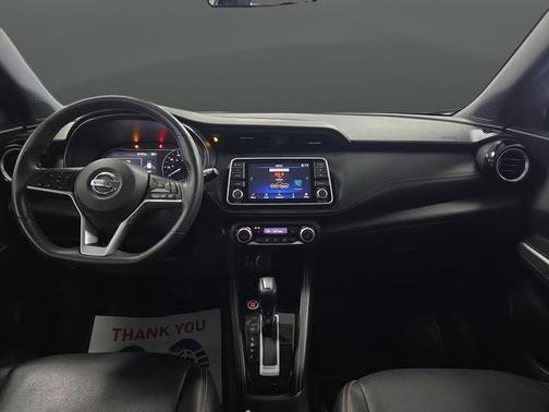 2019 Nissan Kicks SR