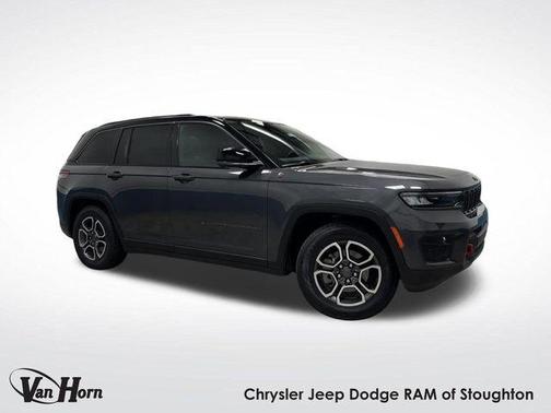 2022 Jeep Grand Cherokee Trailhawk