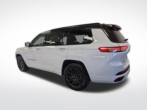 2023 Jeep Grand Cherokee L Summit Reserve