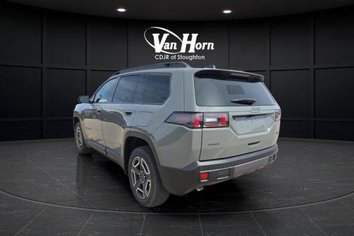 Sting-Gray Clearcoat 2026 Jeep Cherokee Limited