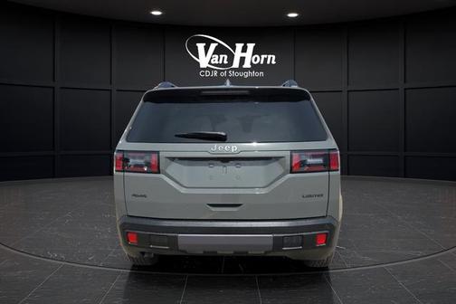 Sting-Gray Clearcoat 2026 Jeep Cherokee Limited