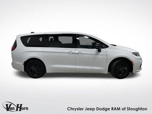 2024 Chrysler Pacifica Hybrid S Appearance Pkg